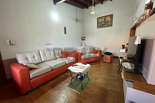 Casa en villa industrial — foto 5
