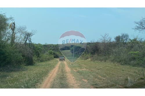 Terreno 1.800 m² con vista al Lago Ypacaraí — foto 3