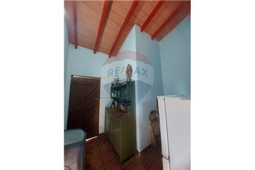 Casa en caacupe zona centrica san miguel — foto 5