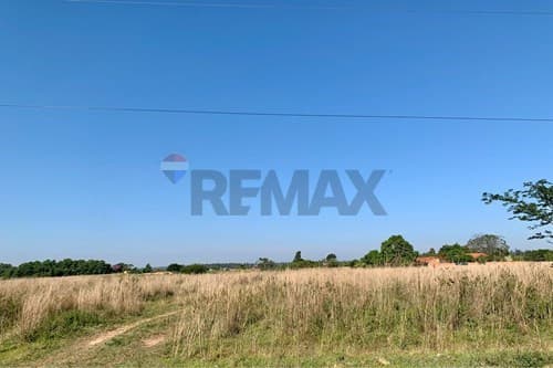 5 terrenos juntos en ypane de 1.860 m² — foto principal