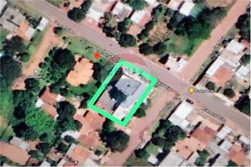 Edificio en Venta en Capiatá