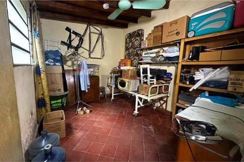 Amplia Casa con Local Comercial en el centro, foto 4