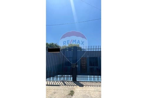 Casa Moderna en Mariano Roque Alonso — foto 4