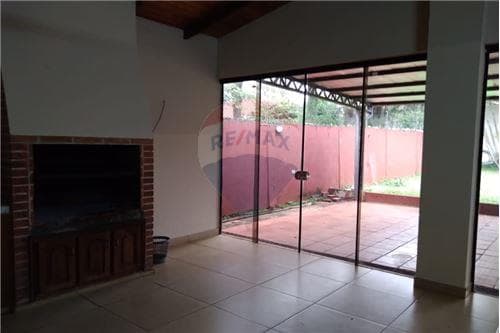 Hermosa Casa a minutos del Centro de Encarnación — foto 3
