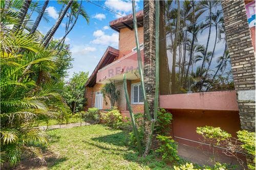 Casa en Barrio San Vicente — foto 1
