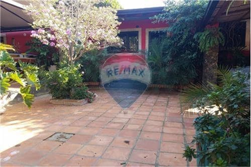 Chalet Ideal para vivienda o Inversión — foto principal