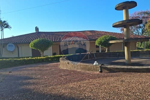 Invierte en un Paraíso Natural en Piribebuy