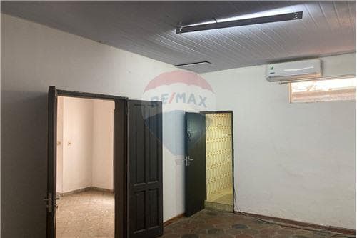 de Casona con Local Comercial en Asunción — foto 3