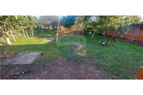 Casa a Refaccionar en Limpio - Piquete Cue — foto 2