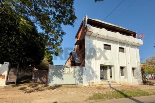 Depósito en venta - Zavalas Cué