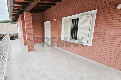 Amplio departamento independiente en mra — foto 3