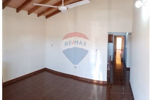 Casa Espaciosa en Limpio con Jardín y Seguridad, foto 4