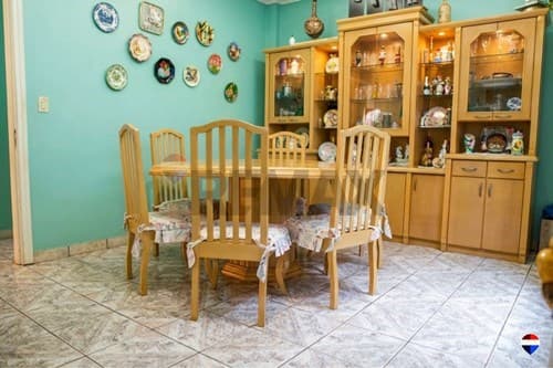 ¡Hermosa Casa en B° Che la Reina, Km 4!