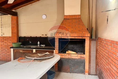 Casa en barrio Herrera Asunción — foto 2