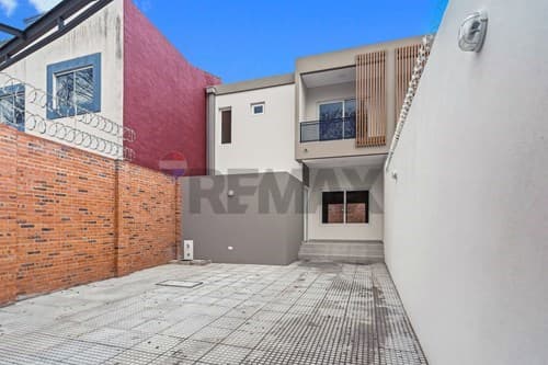 Alquilo duplex en San Lorenzo