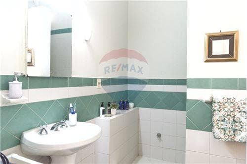 Vendo amplio terreno zona Textilia en B° Jara