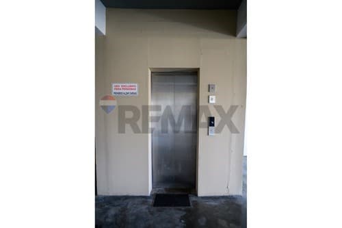 Edificio en venta – Área 5, Presidente Franco, foto 4