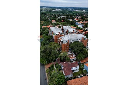 ¡Vive en Loma Pytá: Depto. en Venta! — foto 2
