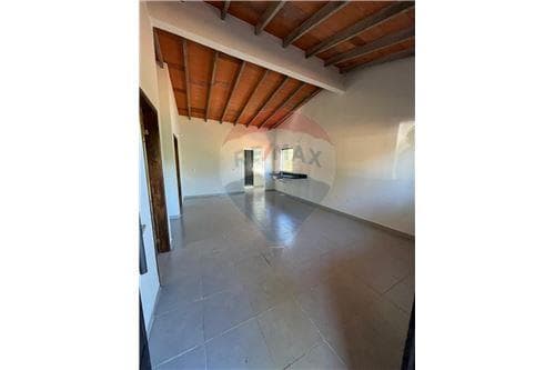 "Dream Home Awaiting in Serene Itauguá!" — foto 5