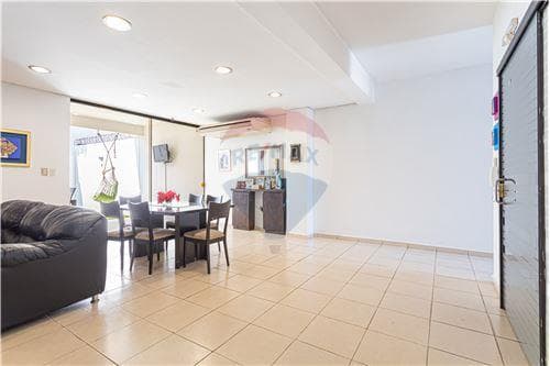 En venta duplex - barrio santa librada -uca, foto 2