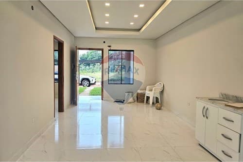 Duplex en 1 planta, 3 dorm. Con jardin en capiata — foto 2