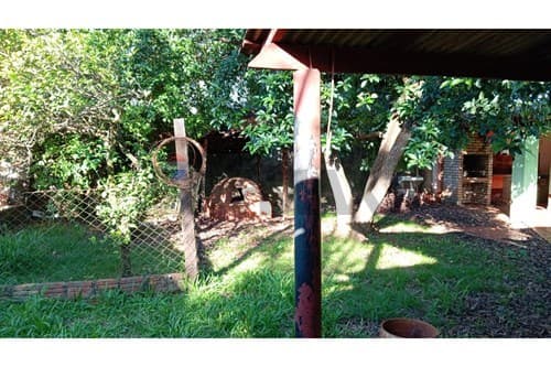 Casa a Refraccionar con quincho y amplio patio — foto 5