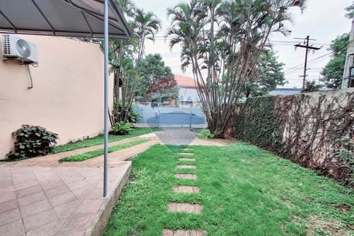 Amplia casa en San Lorenzo/zona centro — foto 3