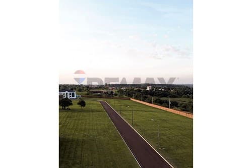 Terreno en Cd. del Este: Oportunidad Única — foto 4