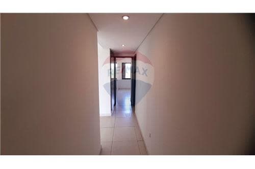 Amplio dpto en venta - Las Mercedes - Asunción, foto 5