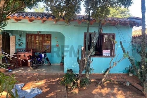 Casa en venta en Guarambaré
