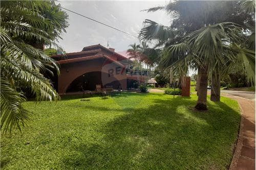 En Venta Residencia en Rio Beach