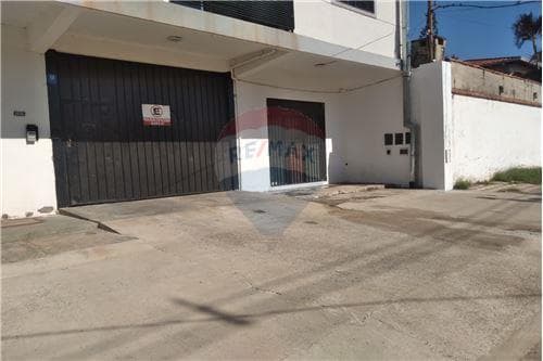 Salon comercial en barrio Herrera — foto 5