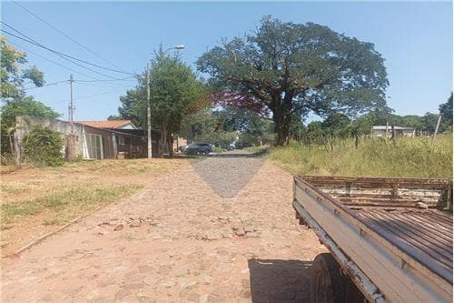 Vendo terreno en aregua