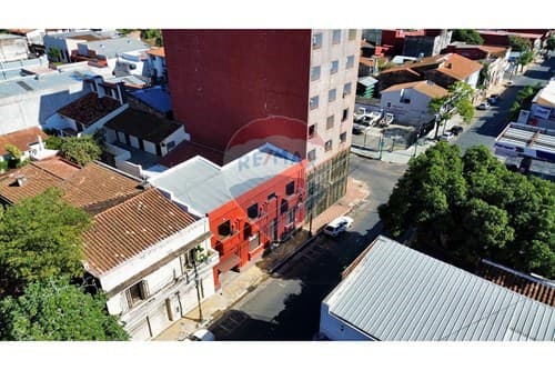 Casa en el centro para uso residencial o comercial — foto 2