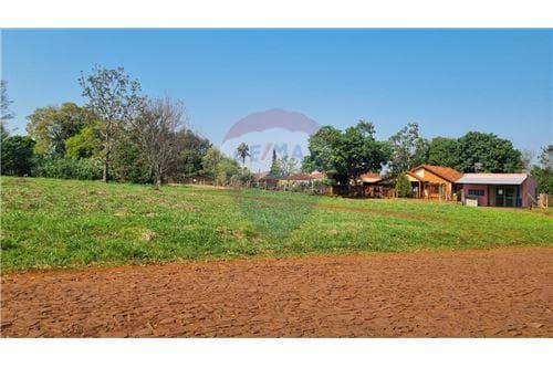 Terreno en el centro de Hohenau — foto 3