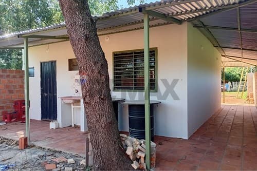 Se alquila hermosa casa en Luque Marambure