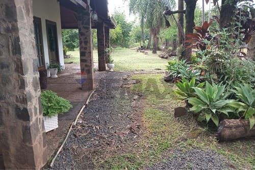 Casa en Alquiler en Itapúa: Espaciosa y Acogedora — foto 3