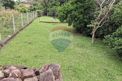 Terreno en Ypacaraí: ¡Inversión Perfecta! — foto 4