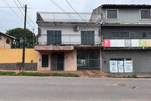 En venta amplia casa San Lorenzo - Florida