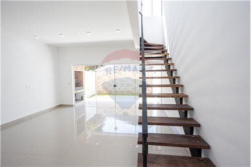 Dúplex a Estrenar - B° Palma Loma, Luque — foto 3