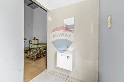 Terreno en venta Luque - con depósito incluido — foto 5
