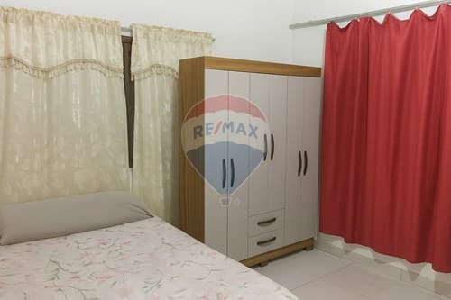 Casa con amplio terreno en esquina — foto 3