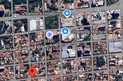 Vento terreno en Esquina a cuadras del shopping