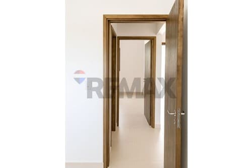 ¡Moderna casa en Itapuamí, Luque! — foto 3