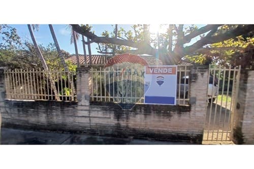 En venta amplia vivienda en loma merlo Luque — foto 1