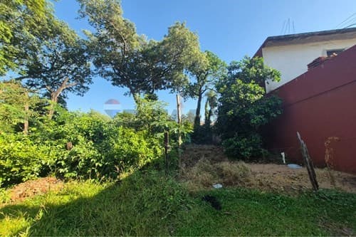 En venta terreno de 366 m2 en San Lorenzo