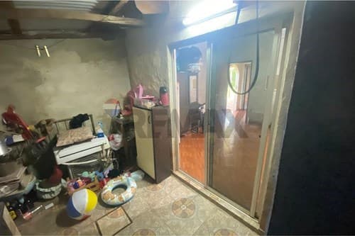 Casa en Barrio Nueva Aurora (Mita'i) — foto 5