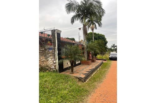 En venta casa en la ciudad de aregua — foto principal