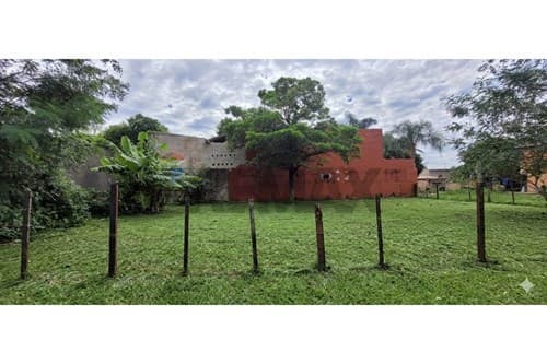 Terreno en esquina(laurelty Luque) — foto 1
