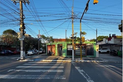 Terreno en esquina sobre la av. Brasilia, foto 4
